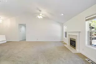 891 Whitetail Deer St, Salem, OR 97304 - Photo 9