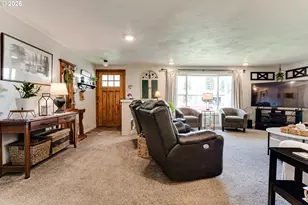 1014 Cinnamon Ave, Eugene, OR 97404 - Photo 41
