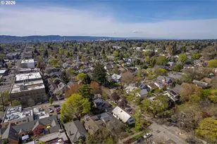 1411 SE 51st Ave, Portland, OR 97215 - Photo 35