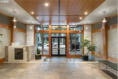 821 NW 11th Ave #321, Portland, OR 97209 - Photo 5