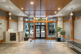 821 NW 11th Ave, Portland, OR 97209 - Photo 5