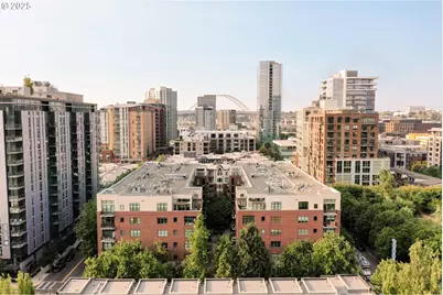 821 NW 11th Ave #321, Portland, OR 97209 - Photo 45