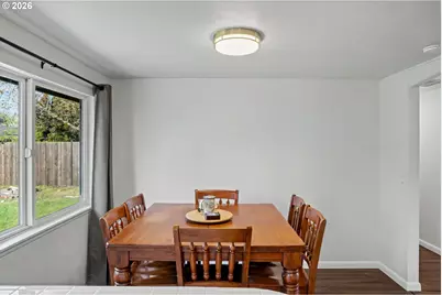 513 E Hollister St, Stayton, OR 97383 - Photo 11