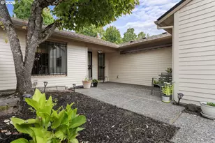 15845 SW Greens Way, Portland, OR 97224 - Photo 3
