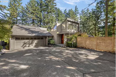 3905 Spring Blvd, Eugene, OR 97405 - Photo 1