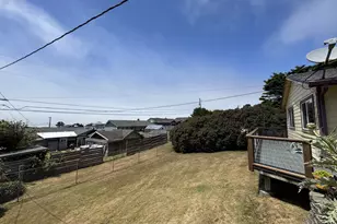 30388 Hillside Terrace, Gold Beach, OR 97444 - Photo 11