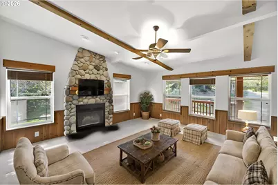 89453 Rustic Ln, Florence, OR 97439 - Photo 15