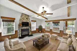 89453 Rustic Ln, Florence, OR 97439 - Photo 15