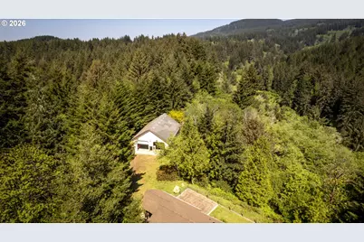 89453 Rustic Ln, Florence, OR 97439 - Photo 5
