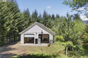 89453 Rustic Ln, Florence, OR 97439 - Photo 35