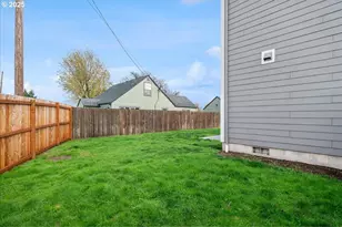 1010 Turtledove Loop, Lebanon, OR 97355 - Photo 35