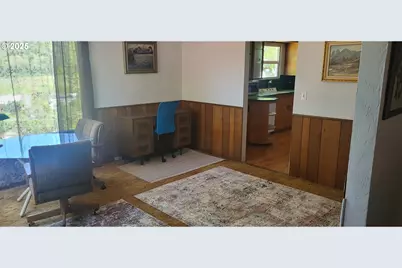 522 SE Hillside Dr, Roseburg, OR 97470 - Photo 15