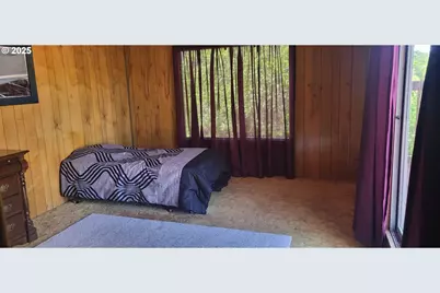 522 SE Hillside Dr, Roseburg, OR 97470 - Photo 19