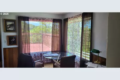 522 SE Hillside Dr, Roseburg, OR 97470 - Photo 13