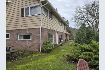 522 SE Hillside Dr, Roseburg, OR 97470 - Photo 7