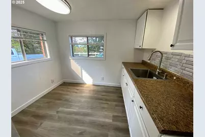 522 SE Hillside Dr, Roseburg, OR 97470 - Photo 25