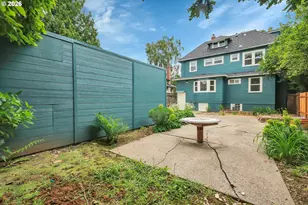 4030 SE Main St, Portland, OR 97214 - Photo 47