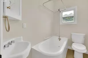 4030 SE Main St, Portland, OR 97214 - Photo 37