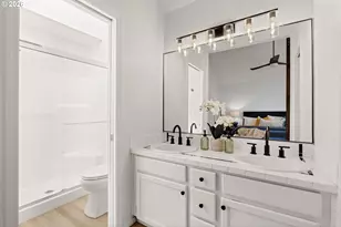 4811 SW Orchard Ln, Portland, OR 97219 - Photo 23