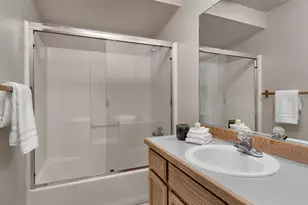 15160 SE Hickory Ct, Milwaukie, OR 97267 - Photo 33