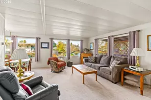 1800 Lakewood Ct, Eugene, OR 97402 - Photo 5