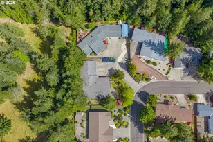 2138 Lynne Dr, North Bend, OR 97459 - Photo 41