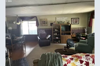 Sandy Blvd NE #15, Fairview, OR 97024 - Photo 3