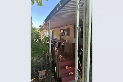 Sandy Blvd NE #15, Fairview, OR 97024 - Photo 11