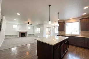 12779 Lindsay Anne Ln, Oregon City, OR 97045 - Photo 11