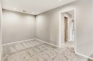 3696 Carman Dr, Lake Oswego, OR 97035 - Photo 29