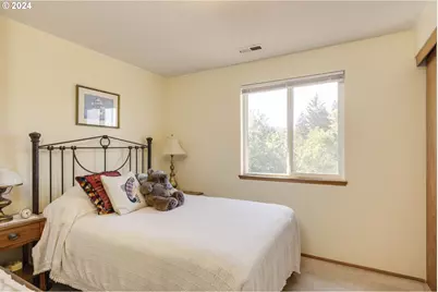 515 SE Palmer Ln, Dayton, OR 97114 - Photo 17