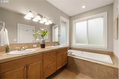 16550 Anna Eve Dr, Milwaukie, OR 97267 - Photo 21