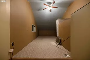 15728 Eastwind Ct, La Pine, OR 97739 - Photo 29