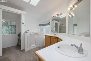 15728 Eastwind Ct, La Pine, OR 97739 - Photo 23