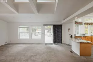 15728 Eastwind Ct, La Pine, OR 97739 - Photo 13