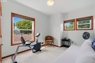 1616 SE 87th Ave, Portland, OR 97216 - Photo 25