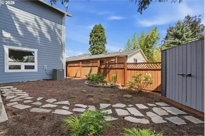 1616 SE 87th Ave, Portland, OR 97216 - Photo 41