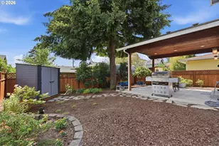 1616 SE 87th Ave, Portland, OR 97216 - Photo 39