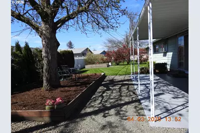 1415 Thompson Rd, Woodburn, OR 97071 - Photo 25