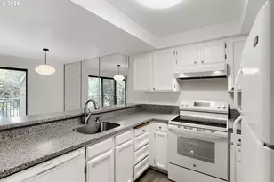 88 Galen St, Lake Oswego, OR 97035 - Photo 13