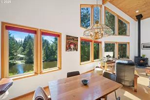 88600 Trout Pond Ln, Bandon, OR 97411 - Photo 5