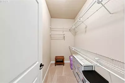 1795 NE Rocky Dr, Roseburg, OR 97470 - Photo 23