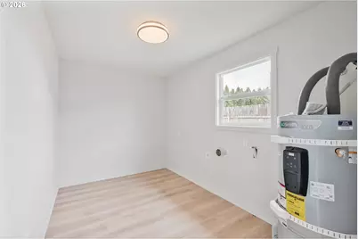 1409 31st Ave, Longview, WA 98632 - Photo 11