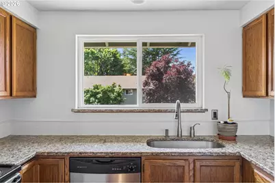 5160 SW 180th Ave #10, Beaverton, OR 97078 - Photo 9