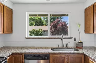5160 SW 180th Ave, Beaverton, OR 97078 - Photo 9