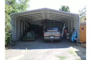 707 Harrison St, Wasco, OR 97065 - Photo 11