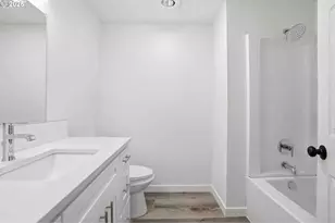 8818 NW 18th Ave, Vancouver, WA 98665 - Photo 17