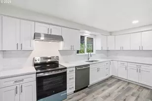 8818 NW 18th Ave, Vancouver, WA 98665 - Photo 13