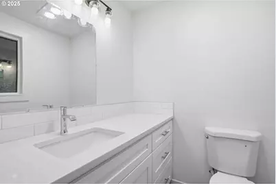 8818 NW 18th Ave, Vancouver, WA 98665 - Photo 23