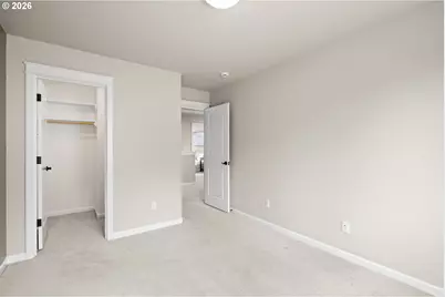 8125 SE 145th Ct, Portland, OR 97236 - Photo 35